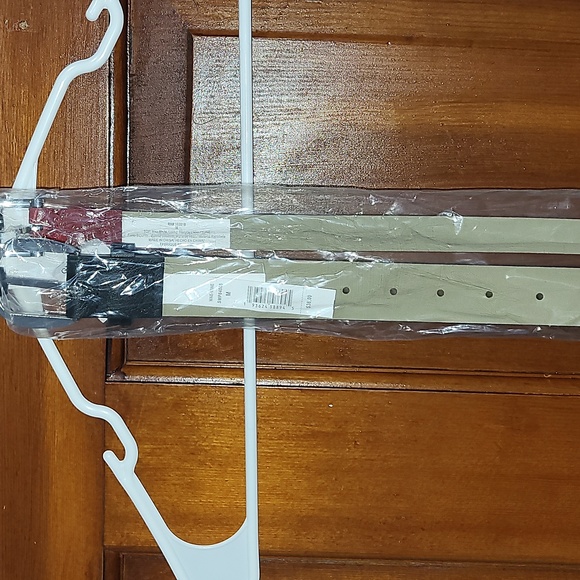 Steve Madden 2 for 1 Black/Dark Wine Croc Belt Set NWT Size M - Picture 5 of 5